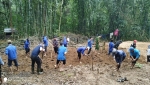 Tuổi trẻ Nam Trà My giúp người dân Tăk Lang san nền làm nhà
